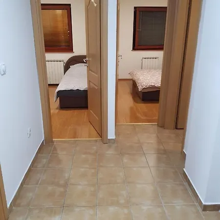 Apartman-Pale-M&S 아파트